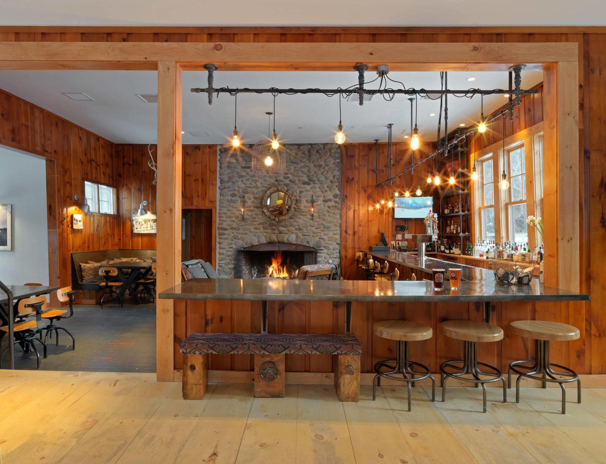 Mad River Barn Waitsfield Buitenkant foto